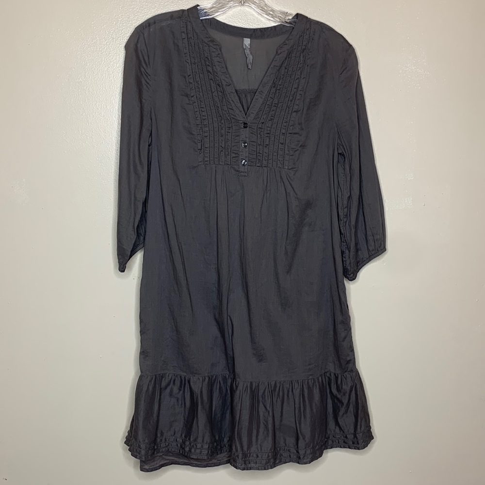 OLD NAVY Mini Dress Gray Cotton Partial Button Pin Tuck Pleating Ruffles Small